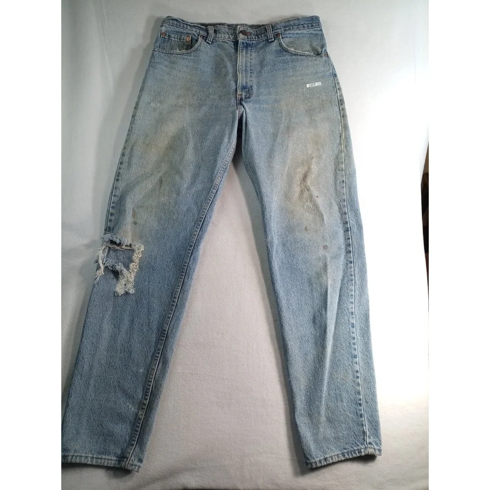 Vintage Levis 550 Jeans Mens 36x34 Blue Light Wash Made In USA 90s Distressed(P)